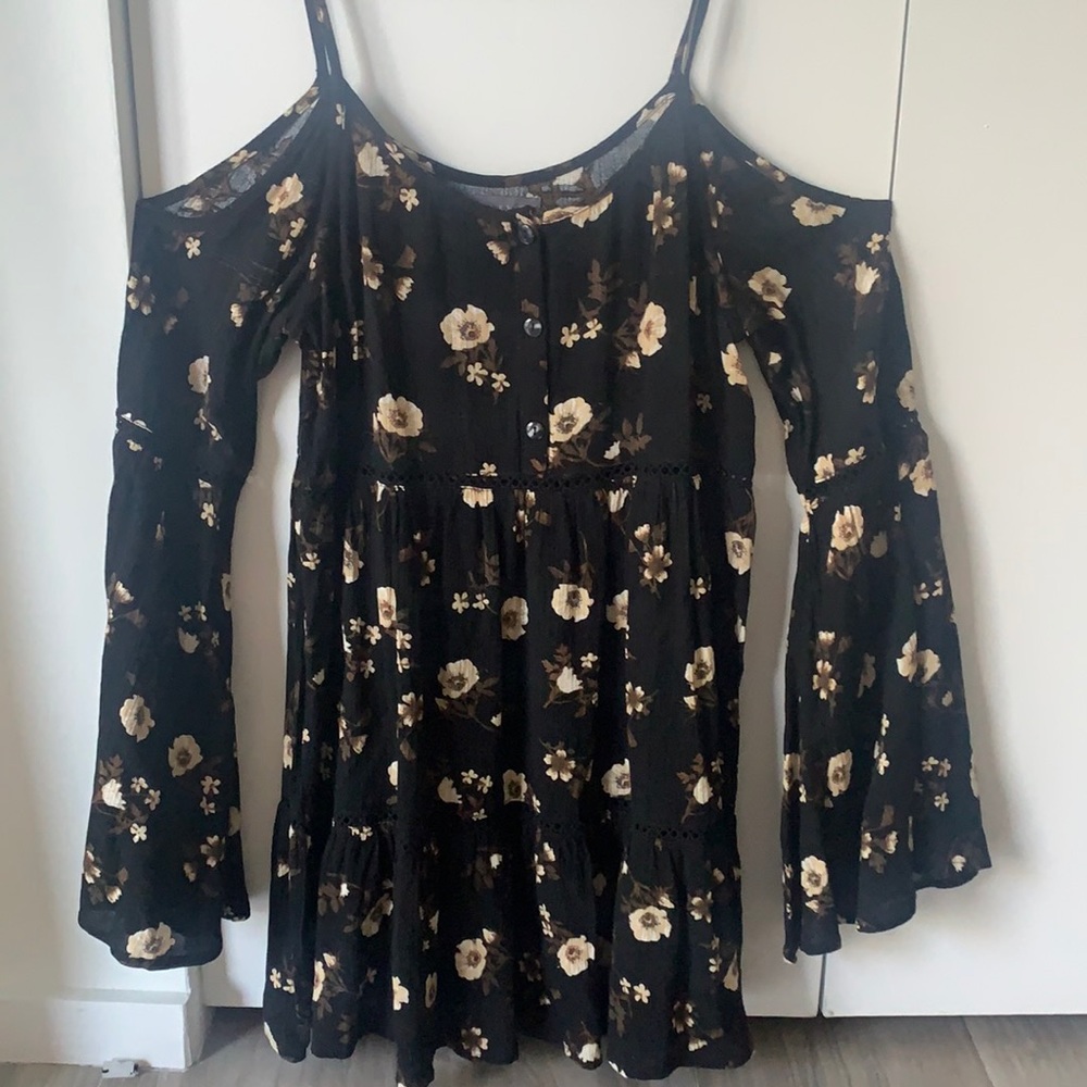 Kendall & Kylie PacSun top